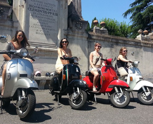 Veicoli - Escursione guidata Roma in Vespa vacanze romane 2